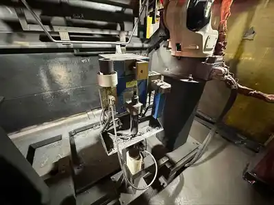 USED 1999 YASKAWA ERCR-UP6-RB00