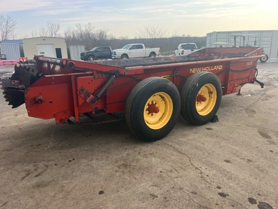 NEW HOLLAND 185 Manure Spreader | County Equipment Company LLC (9)