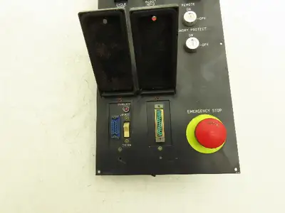 Fanuc A05B-2022-C121 HMI Operator Control Panel Push Button W/E-Stop No Keys
