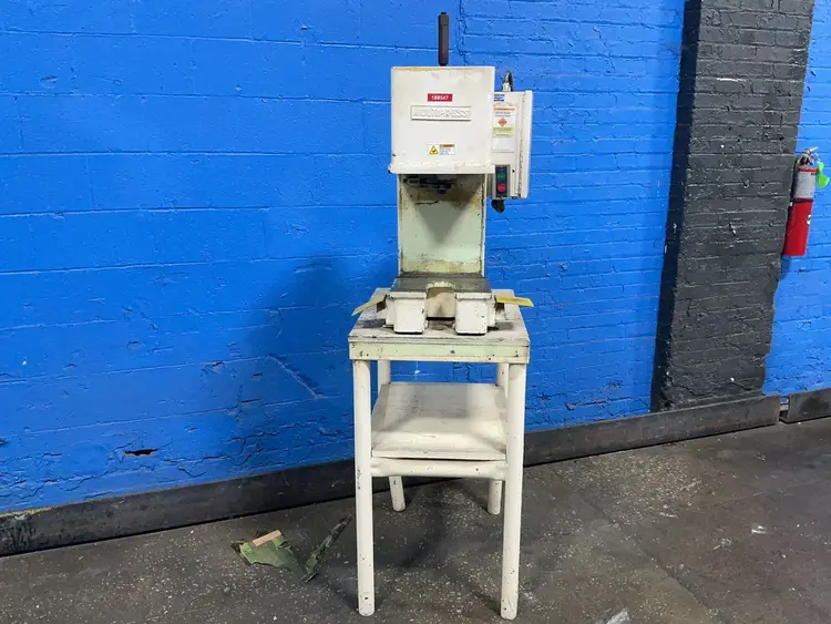 Used DENISON WUPA2TR  SO94308D Hydraulic Presses Ohio US | HGR 24 #1304844