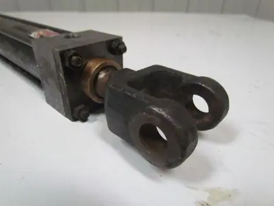 Atlas Parker PB2 509023 2x14" HD cylinder w/ clevis MNT/Rod end clevis