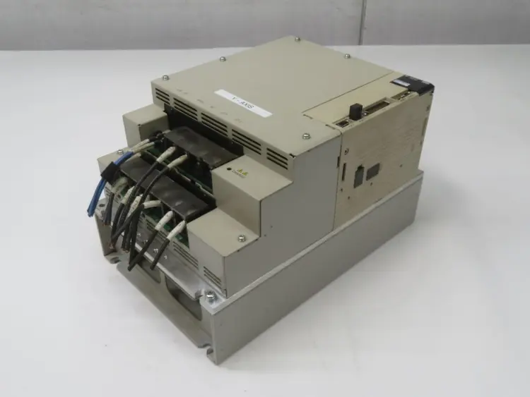 Used YASKAWA SGDV-260D01A002000 Servo Drives Texas US | Aucto #1308295