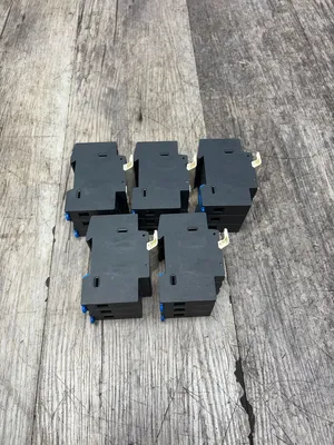 SCHNEIDER DF103 Electrical/PLC/Automation | ESS Industrial Equipment Sales (5)