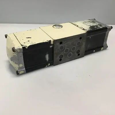 USED REXROTH 4WE10E21AG24N9K4V