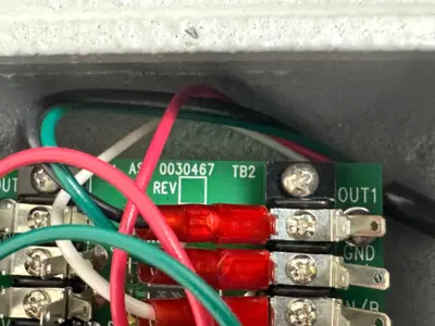 NEW DET-TRONICS 0030467 ENCODER SPLITTER BOARD IN APPLETON ENCLOSURE W/ CABLES