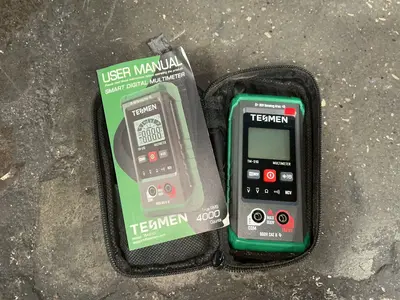 Used _UNKNOWN_ _UNKNOWN_ Digital Multimeters Ohio US | HGR 24 #1345276