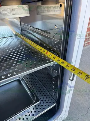 USED THERMO FORMA 310 STACKABLE DIRECT HEAD CO2 INCUBATOR 6.5 CU.FT, 50°C MFG 22