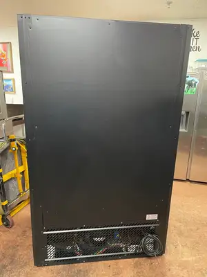 New | in-Stock Federal Industries New Federal VRSS-4878S High Profile Refrigerated Self-Serve Merchandiser 220V Open Air Merchandisers (coolers) Illinois US | Falcon Restaurant Supply #1376154