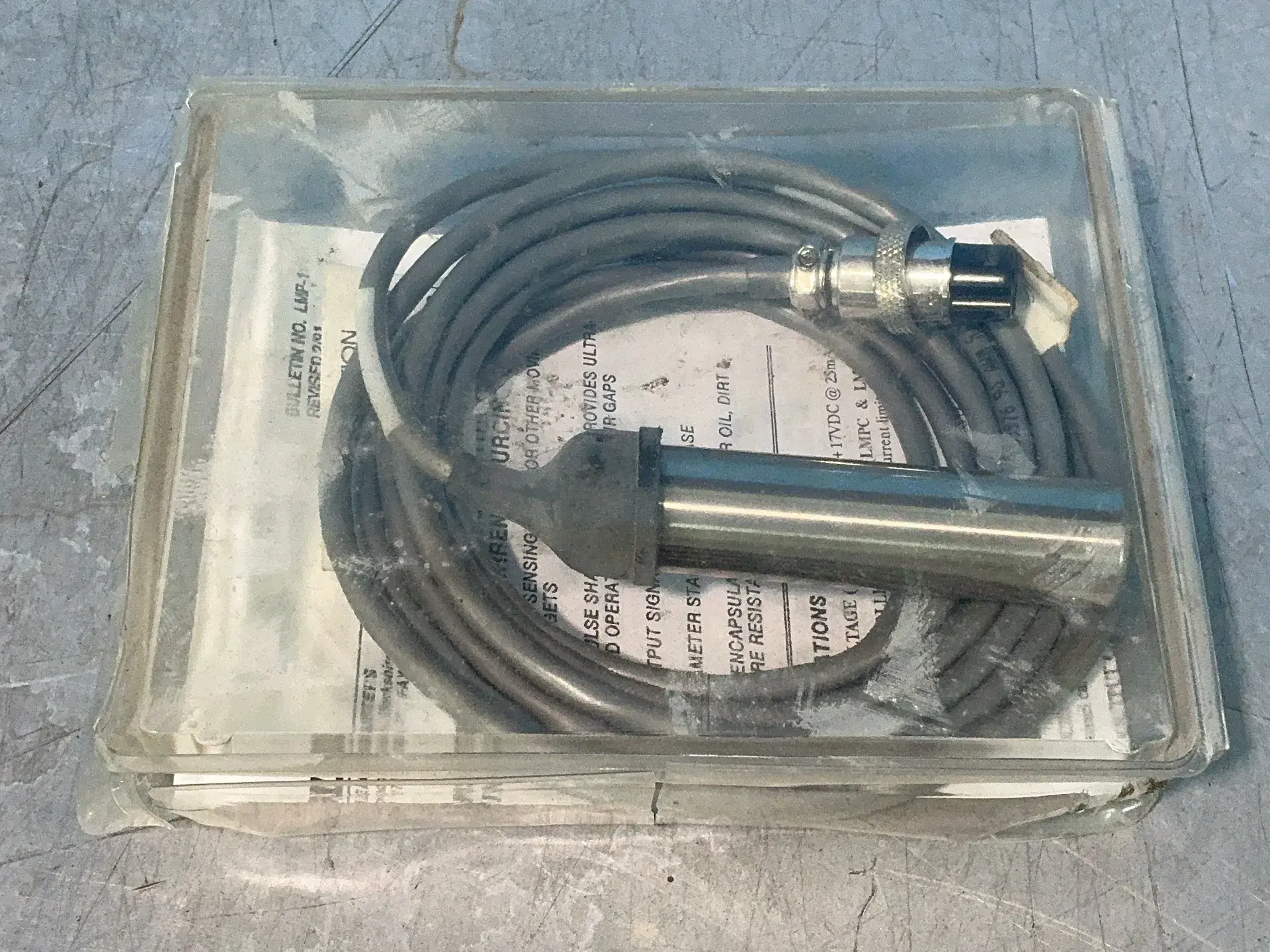 New | in-Stock RED LION CONTROLS LMPC0000 Proximity Sensors Ohio US | HGR 24 #1488519