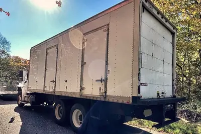 Used 2015 FREIGHTLINER M2 BOX TRUCK Box trucks New Jersey US | Proxy Equipment #1377871