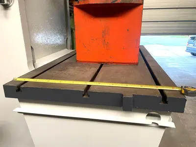 USED LVD 500 TON