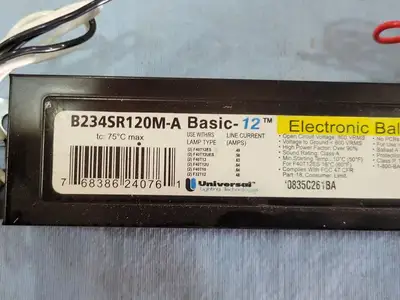 USED UNIVERSAL LIGHTING B234SR120M-A BASIC-12