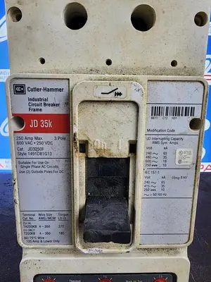 USED CUTLER-HAMMER JD3250F