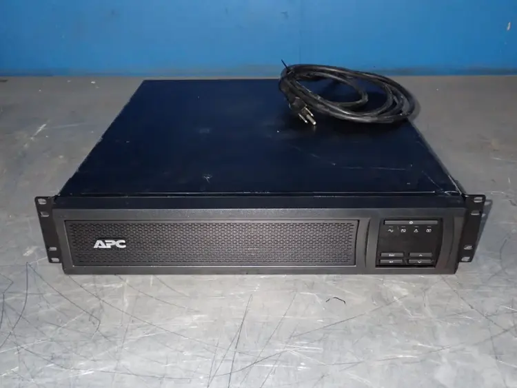 Used SCHNEIDER SMX1500RM2U Uninterruptible Power Supplies Ohio US | HGR 24 #942525