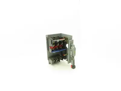 Square D 9422 EQ3198 Fusible Disconnect Switch 30A 3-Pole Flange-Mount w/Handle
