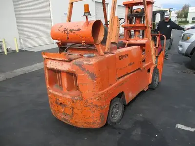 10000 lb. Clark, propane forklift