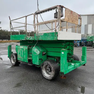 USED 2017 JLG 4394RT