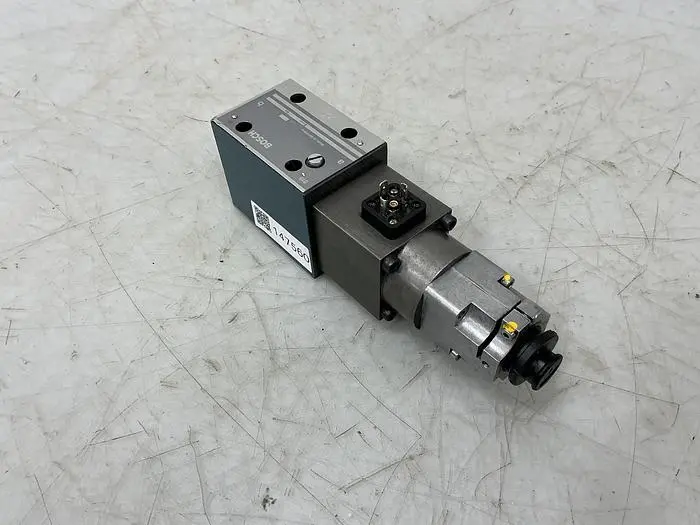 USED BOSCH 0 811 403 001