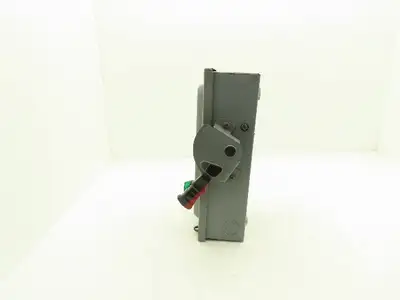 Square D HU361EI Safety Disconnect Snap Switch 30A 600V 3-Pole