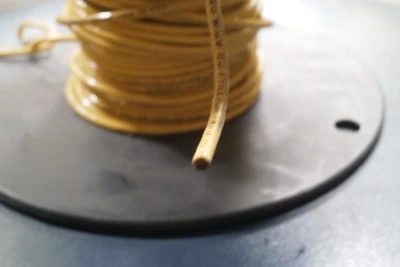 NEW ENCORE WIRE MACHINE TOOL WIRE YELLOW 14