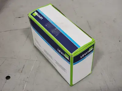 660 W 250 V Weatherproof Light Socket (Box of 10)