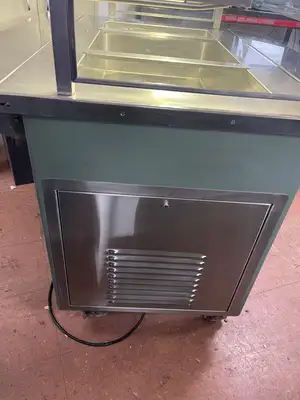 Used ColorPoint Used 50" Colorpoint 50-CFMA 3 Pan Refrigerated Salad Bar with Sneeze Guards 120V Food Displays Illinois US | Falcon Restaurant Supply #1375715