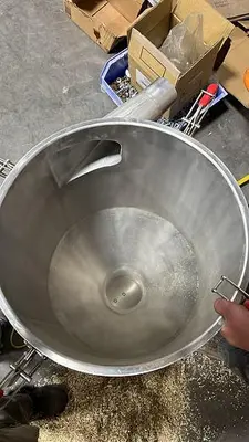 USED PNEU-CON PNEUMATIC CONVEYING INC. SC3000VP-AL-8M