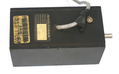 USED ACCU-CODER 755A-HD INCREMENTAL SHAFT ENCODER 0500CPR, 5/28VDC, 755AHD