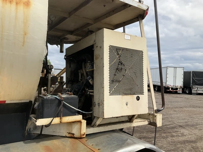 Used 1997 VOLVO WG64T Water Trucks Michigan US | Miedema Asset Management Group #1304692