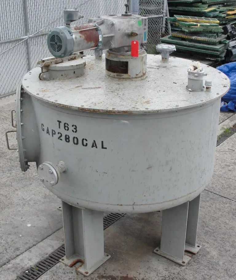 SPC5708  Tank 280 gallon vertical tank, CS, 2 hp top mounted agitator, dish