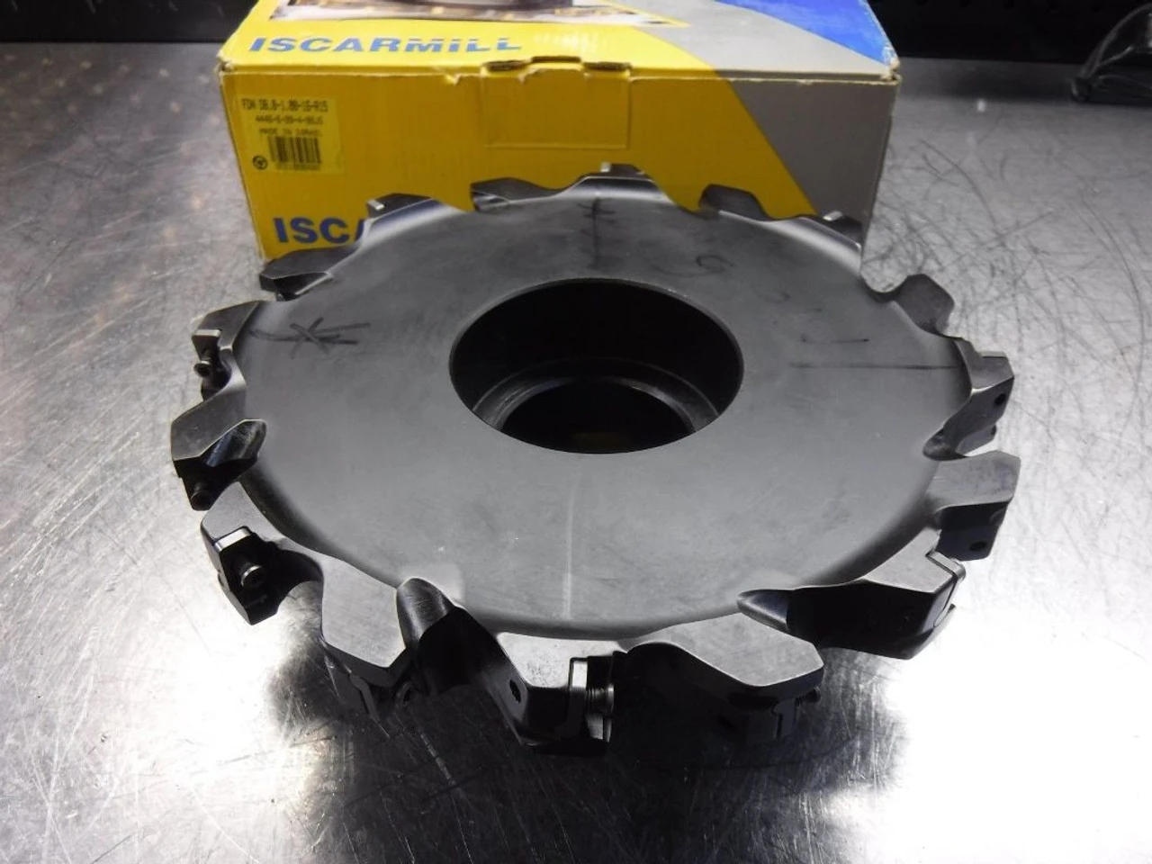 Iscar 8" Slot Milling Cutter 2" Arbor 1" Wide FDN D8.0-1.00-16-R15 (LOC206)