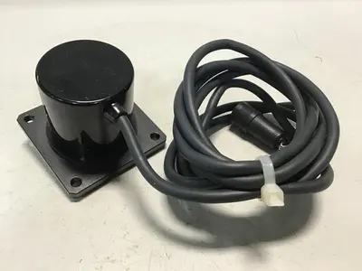 USED OMRON E6CPAG5CC