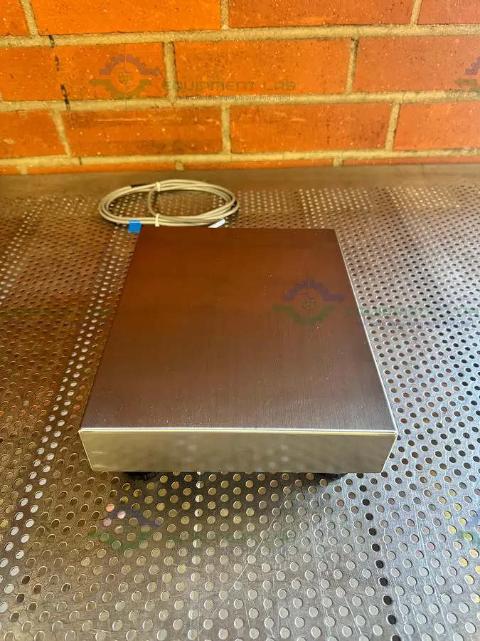 New | in-Stock METTLER TOLEDO PBA426-A15 STAINLESS STEEL SCALE 25LBS CAPACITY 12" X 9" Scales California US | Equipment Lab #1394838