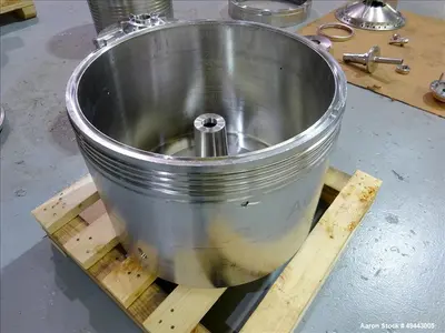 Used WESTFALIA BKA35-86-076 Disc Batch Centrifuges Illinois US | Aaron Equipment #84673