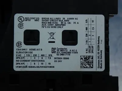 New | in-Stock SIEMENS 3RT20241BB40 PLC Contactors | HGR 24 #753982