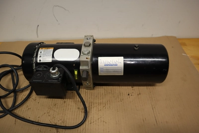 Used INNOTEK 27279A Hydraulic Pumps Minnesota US | Machinesused.com #1295554