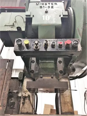Minster 32 Ton Press