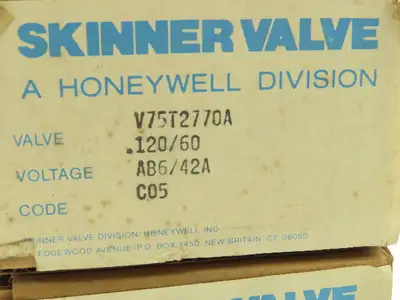 Honeywell Skinner V75T2770 Solenoid Valve 2-Way NC 120V 130 PSI 1/8"NPT Lot of 4