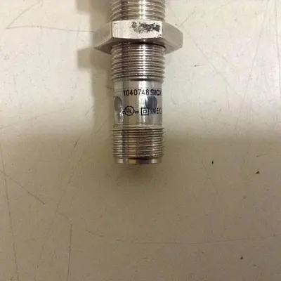 USED SICK 1040748