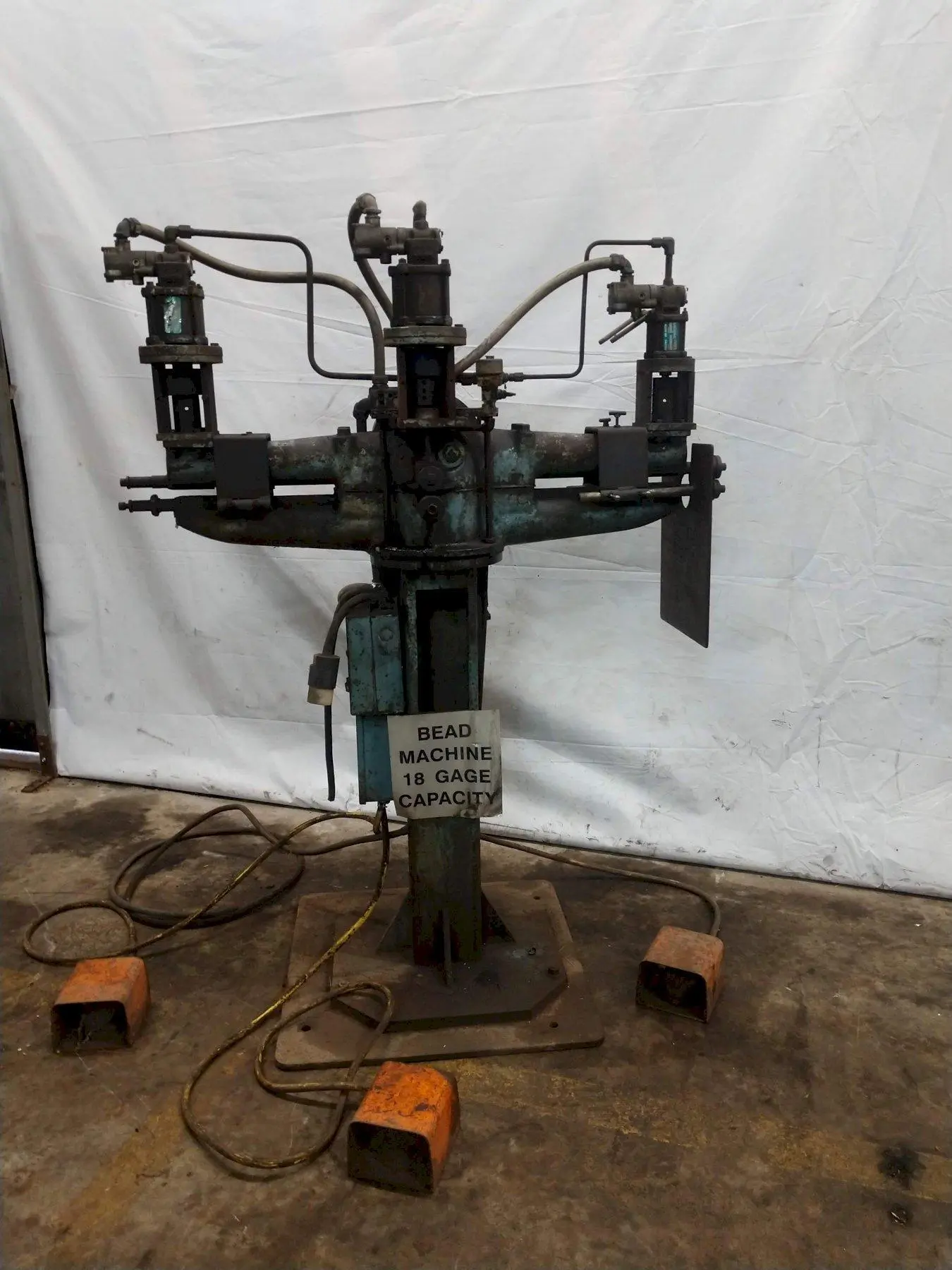 24 GAUGE DUAL HEAD LOCKFORMER BEADER: STOCK #12660