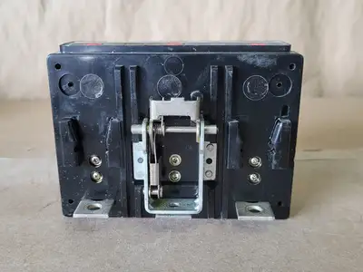 Used CUTLER-HAMMER KT3300T Switchgears British Columbia CA | Lenmark #239044