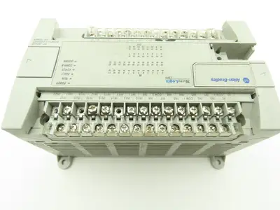 Allen Bradley 1762-L40BXBR MicroLogix 1200 PLC Input Output Module Ser C Rev 9