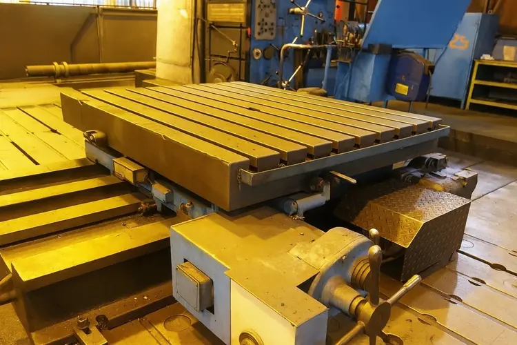 Used SCHIESS 2000 X 1600 MM Rotary Tables BE | Apt International N.V #362002