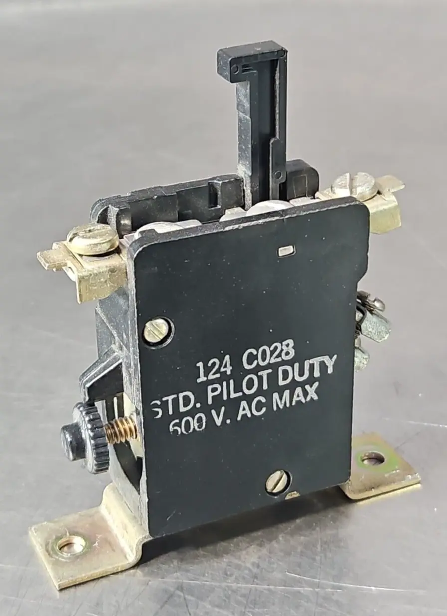 General Electric CR124 Overload Relay Loc4B24