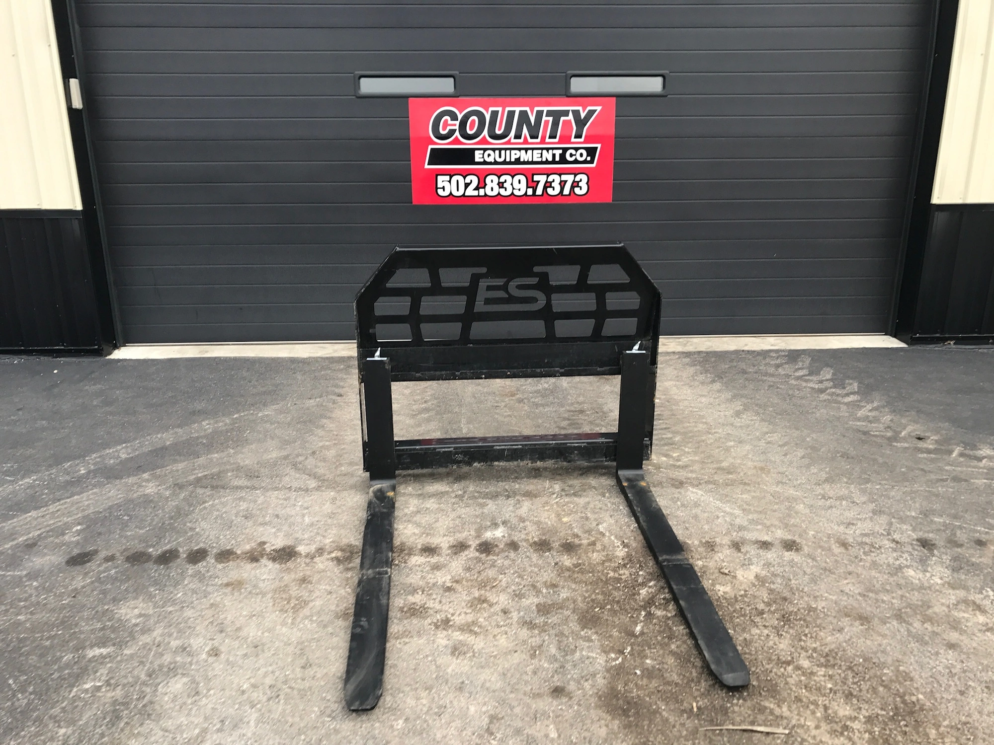 NEW ES Attachments 48 Inch Pallet Forks