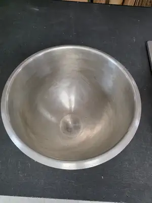 Used Hobart Used Hobart A-200-20 Mixing Bowl for 20Qt Mixer - SU2 Mixer Attachments & Accessories Illinois US | Falcon Restaurant Supply #1373564