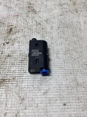 Festo Pressure Sensor 527467 B672