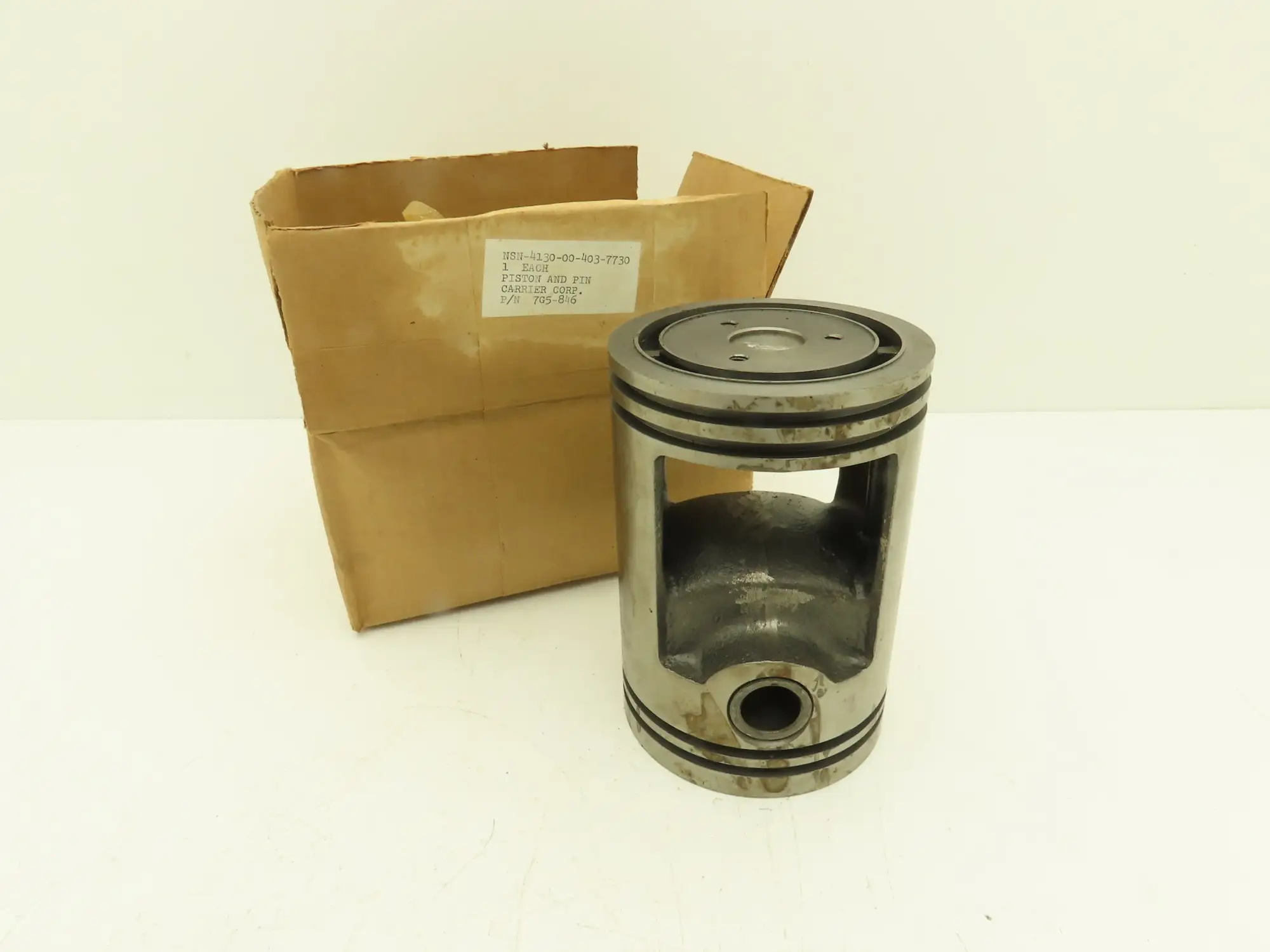 Carrier Corp 7G5-846 Piston and Pin Assembly 4.25" Dia