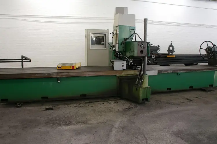 Used RICHMOND 600 CNC X:3340 - Y:915 - Z:810 MM Milling & Drilling Machines (Combo) BE | Apt International N.V #361842