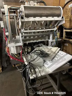 Used Wild Goose-Meheen 6-Head Inline Bottle Filler – 12oz Bottles, 40 BPM